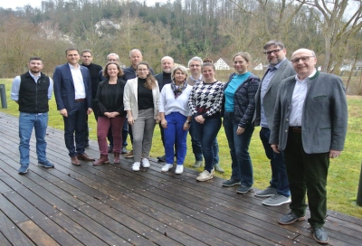 Die Mitgliedsvertreter haben die Beiratssitzung der ARGE Kreisentwicklung Landkreis Kelheim (KEK) genutzt, um ihre Schwerpunkte für das Jahr 2024 zu präsentieren.   Sonja Endl, Landratsamt Kelheim